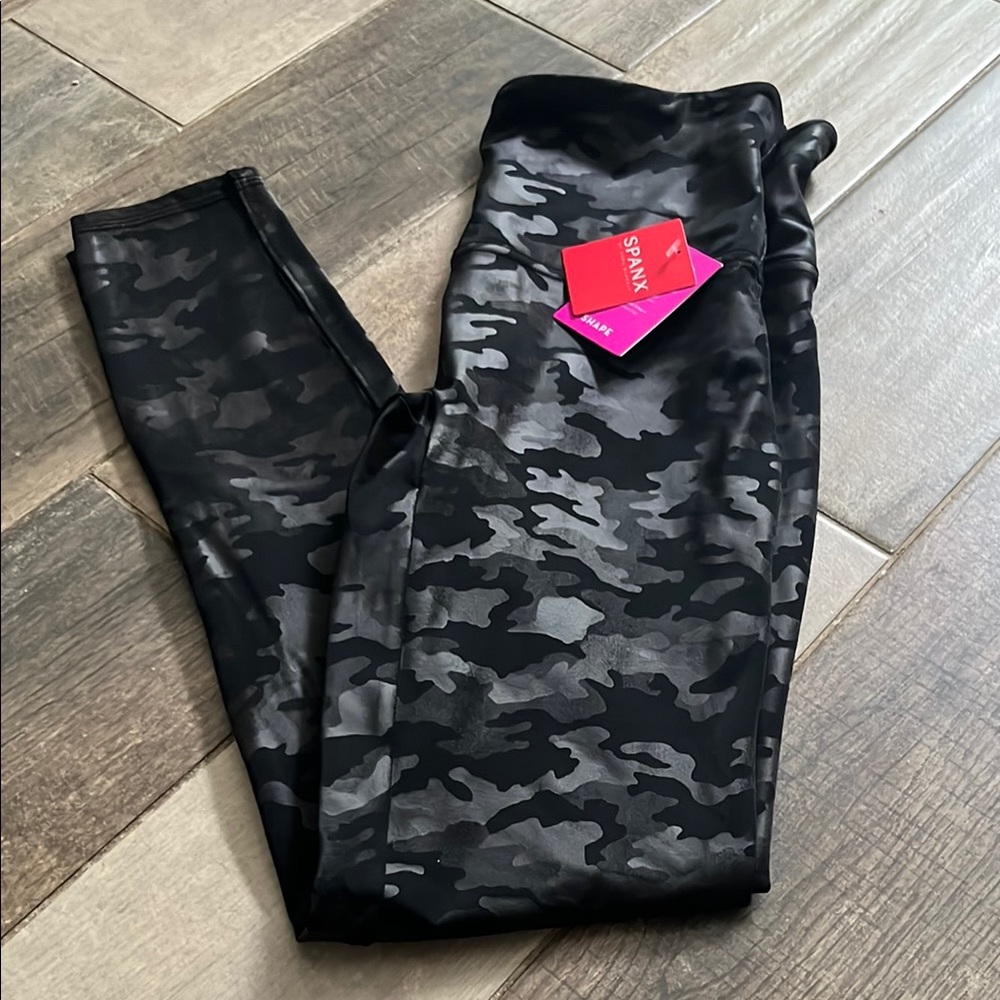 Spanx faux leather camo print leggings